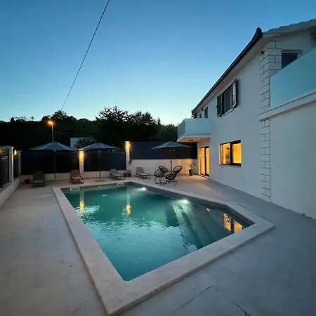 Сasa de vacaciones Water Spring *