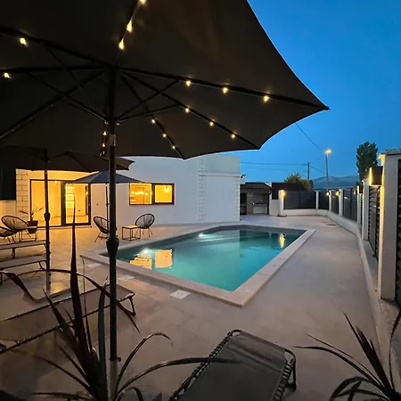 Ferienhaus Water Spring