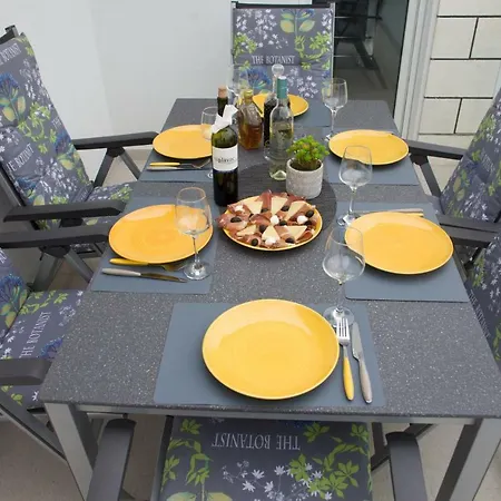 Ferienhaus Water Spring